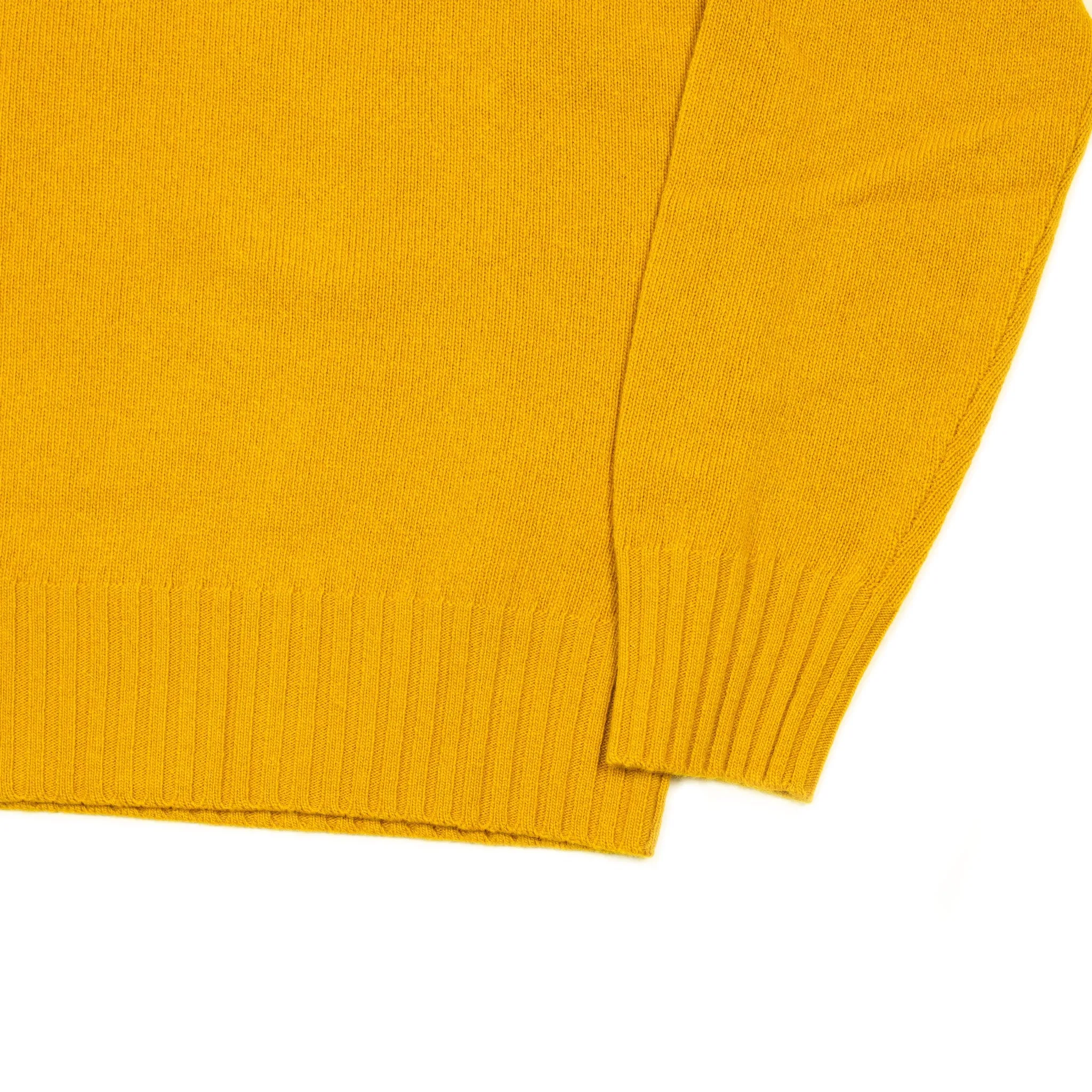 AAmintore fine gauge wool turtleneck sweater in goldenrod