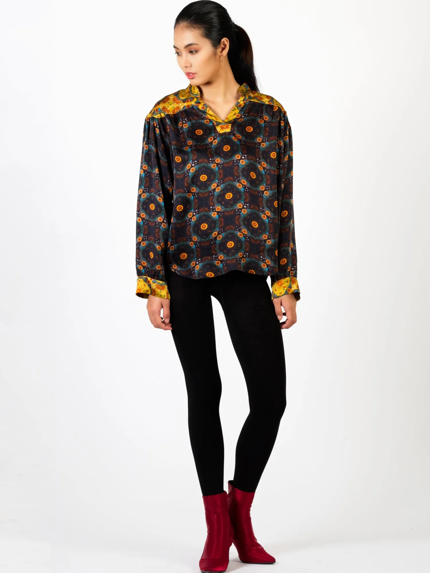 Gemma Top-Black Mosaic