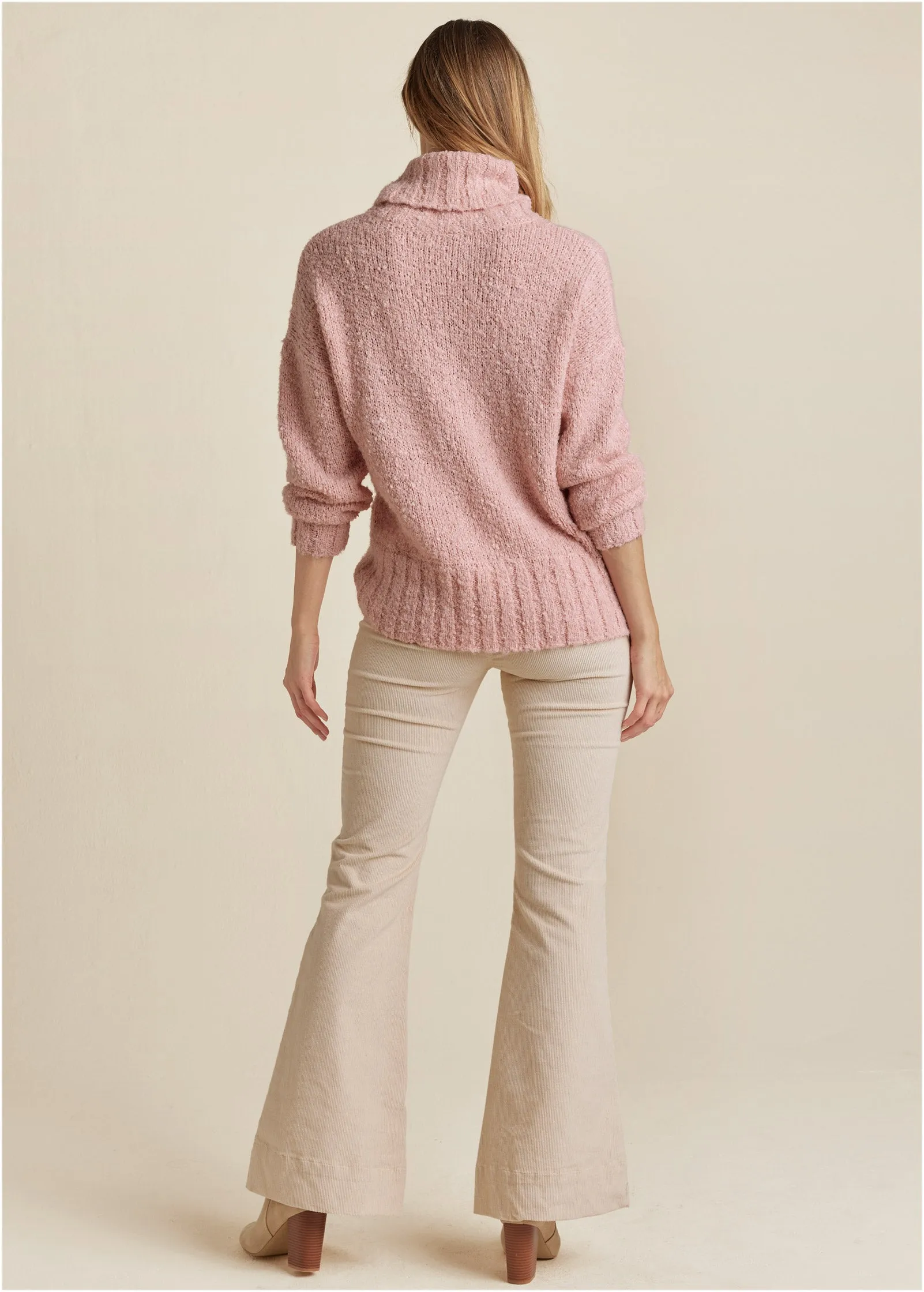 Oversize Turtleneck Sweater - Pink